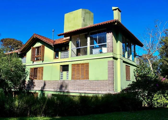 Pousada Laura e Emílio